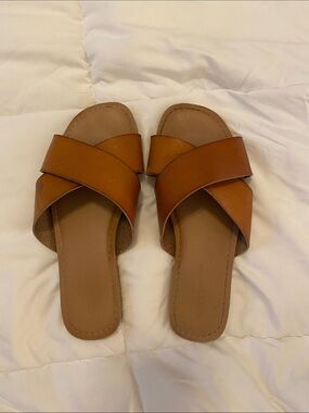 Old Navy Cognac Crisscross Slide Sandals
